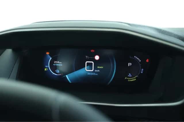 Peugeot e-2008 (2021) thumbnail 36