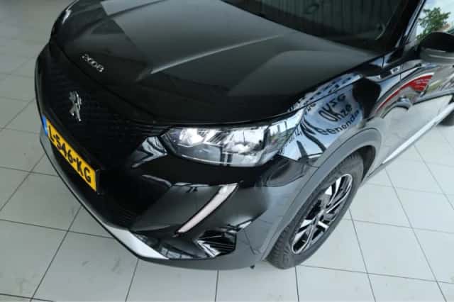 Peugeot e-2008 (2021) thumbnail 6