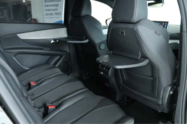 Peugeot 5008 (2023) thumbnail 23