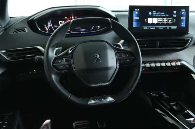 Peugeot 5008 (2023) thumbnail 40