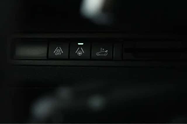 Peugeot 5008 (2023) thumbnail 45