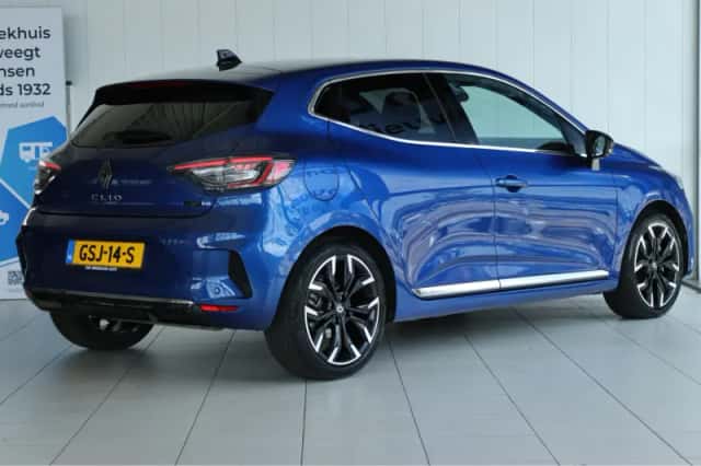 Renault Clio (2024) thumbnail 2