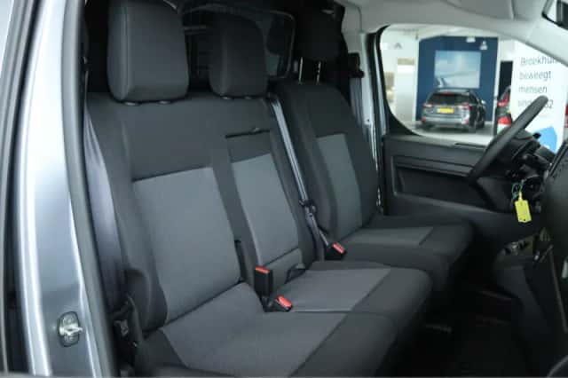 Opel Vivaro (2024) thumbnail 3