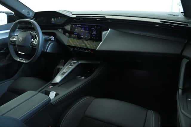Peugeot e-308 (2026) thumbnail 4
