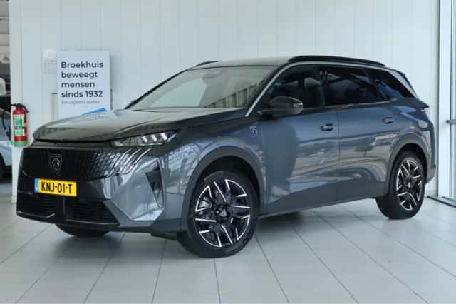 Peugeot 5008 (2026) thumbnail 1