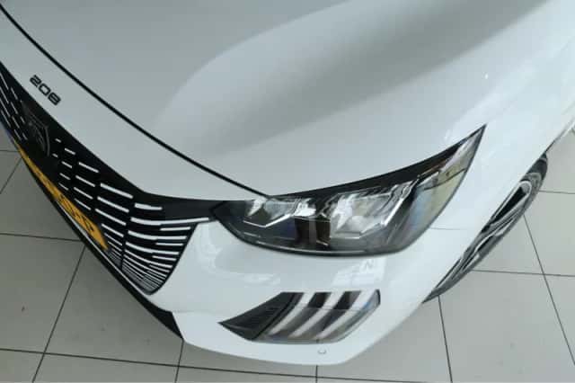 Peugeot 208 (2025) thumbnail 6