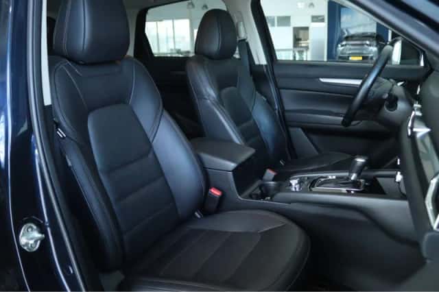 Mazda CX-5 (2017) thumbnail 3