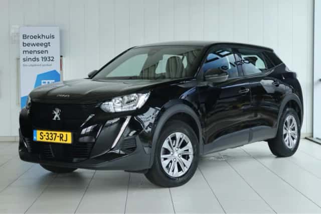 Peugeot 2008 (2023) thumbnail 1