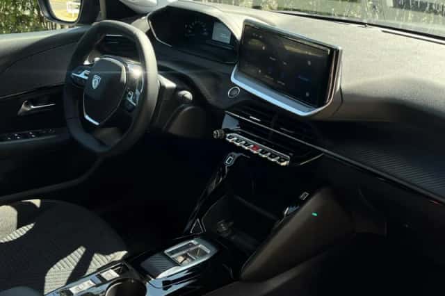 Peugeot e-208 (2026) thumbnail 3