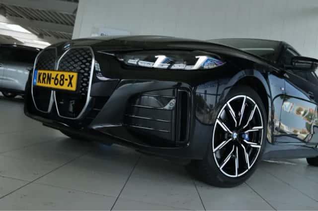 BMW i4 (2025) thumbnail 6