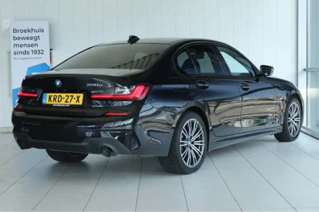 BMW 3-Serie (2022) thumbnail 2
