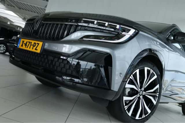 Renault Espace (2024) thumbnail 5