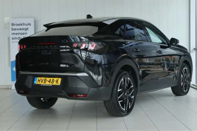 Peugeot 3008 (2025) thumbnail 2