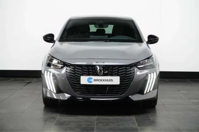 Peugeot 208 (2024) thumbnail 2