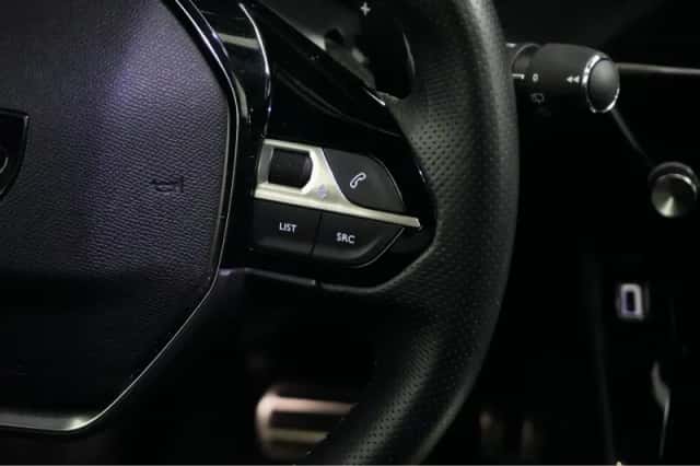 Peugeot 208 (2024) thumbnail 15