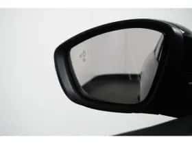 Peugeot 208 (2024) thumbnail 6