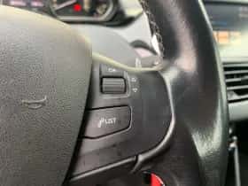 Peugeot 208 (2018) thumbnail 13