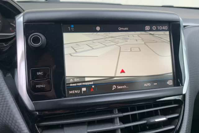 Peugeot 208 (2018) thumbnail 18