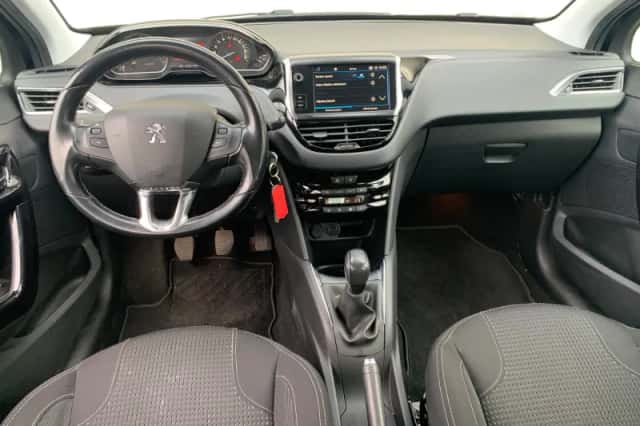 Peugeot 208 (2018) thumbnail 26