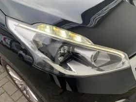 Peugeot 208 (2018) thumbnail 28