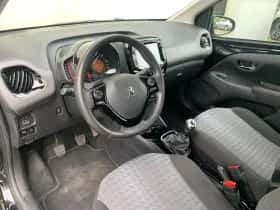 Peugeot 108 (2020) thumbnail 8