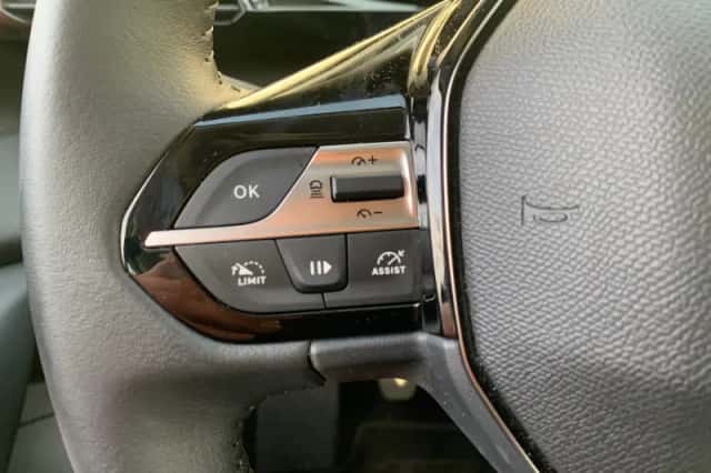 Peugeot 308 (2025) thumbnail 12