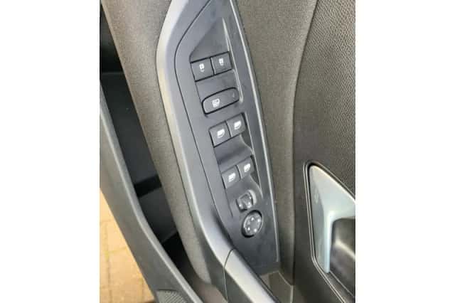 Peugeot 308 (2025) thumbnail 9