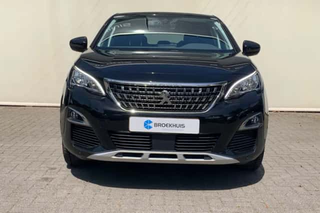 Peugeot 3008 (2020) thumbnail 2