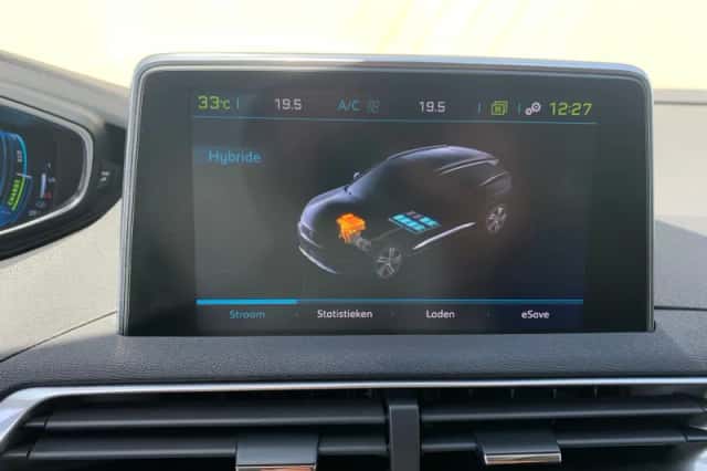 Peugeot 3008 (2020) thumbnail 22