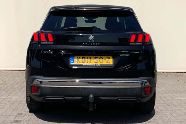 Peugeot 3008 (2020) thumbnail 5