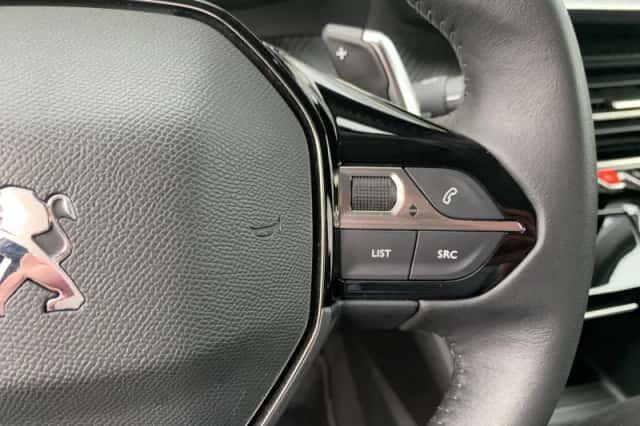 Peugeot 2008 (2022) thumbnail 14