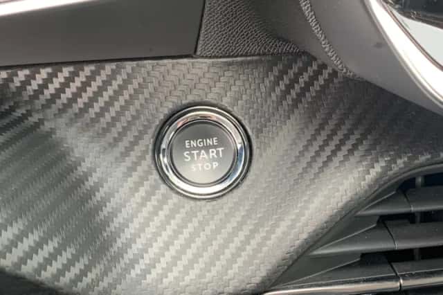 Peugeot 2008 (2022) thumbnail 16
