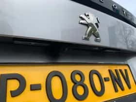Peugeot 2008 (2022) thumbnail 36