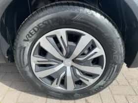Peugeot 2008 (2021) thumbnail 37