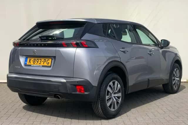 Peugeot 2008 (2021) thumbnail 7