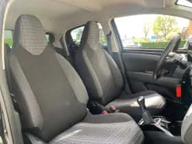 Peugeot 108 (2020) thumbnail 28