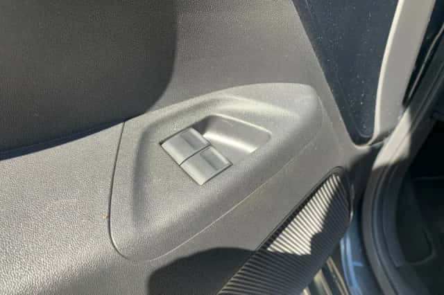 Peugeot 108 (2020) thumbnail 9