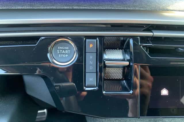 Peugeot 5008 (2025) thumbnail 16