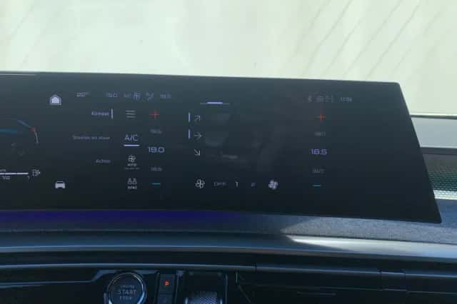 Peugeot 5008 (2025) thumbnail 20