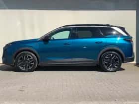 Peugeot 5008 (2025) thumbnail 4
