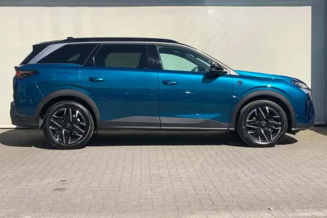 Peugeot 5008 (2025) thumbnail 6