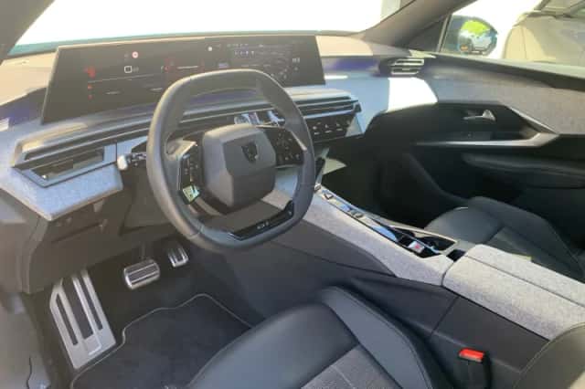 Peugeot 5008 (2025) thumbnail 8