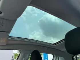 Peugeot 2008 (2016) thumbnail 37