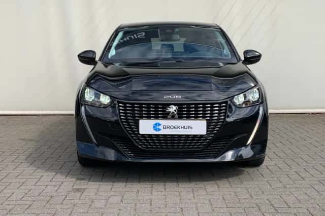 Peugeot 208 (2022) thumbnail 2