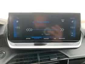 Peugeot 208 (2022) thumbnail 18