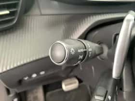 Peugeot 2008 (2020) thumbnail 11