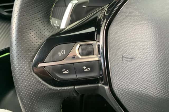 Peugeot 2008 (2020) thumbnail 13