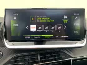 Peugeot 2008 (2020) thumbnail 19