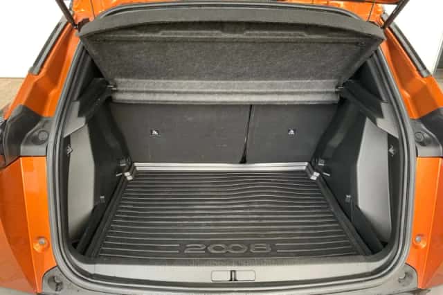 Peugeot 2008 (2020) thumbnail 49