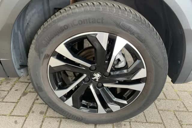 Peugeot 2008 (2020) thumbnail 50